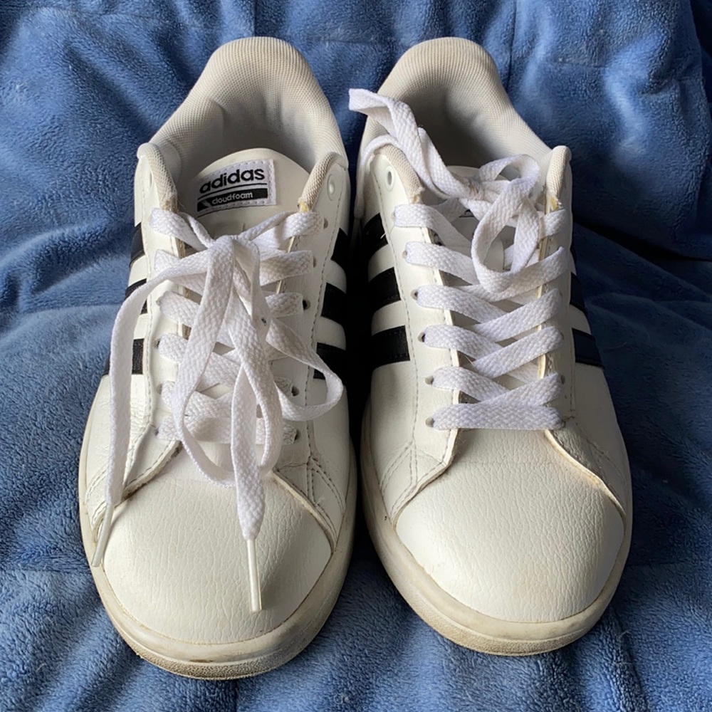 Adidas cloud form woman’s